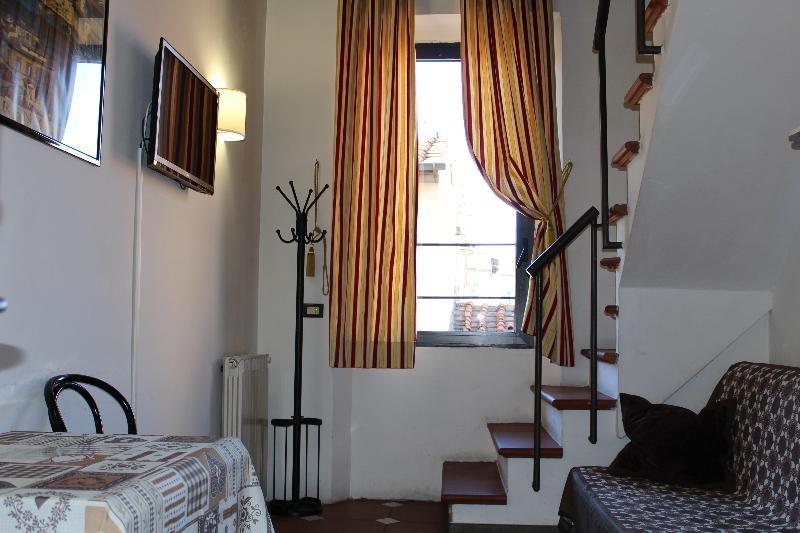 Max Apartments Флоренция Екстериор снимка